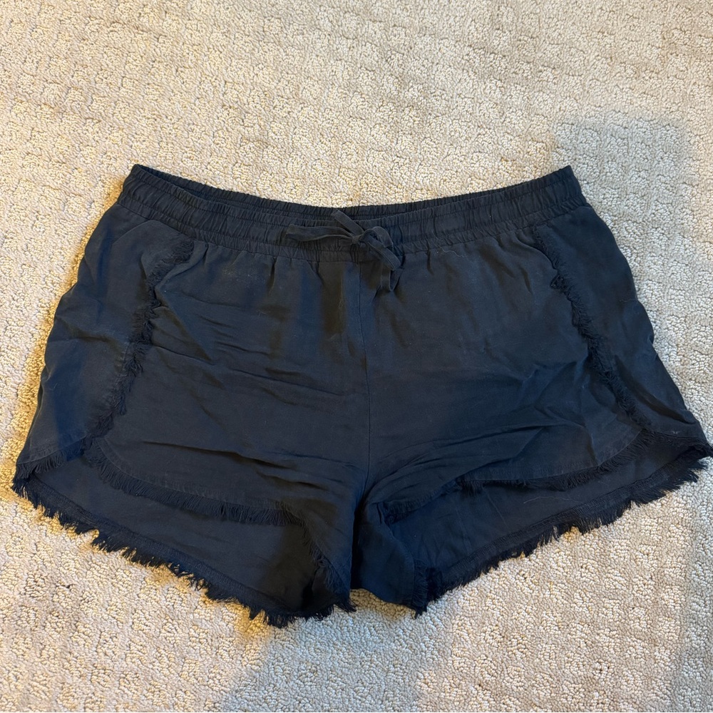 Bella Dahl Black Shorts
